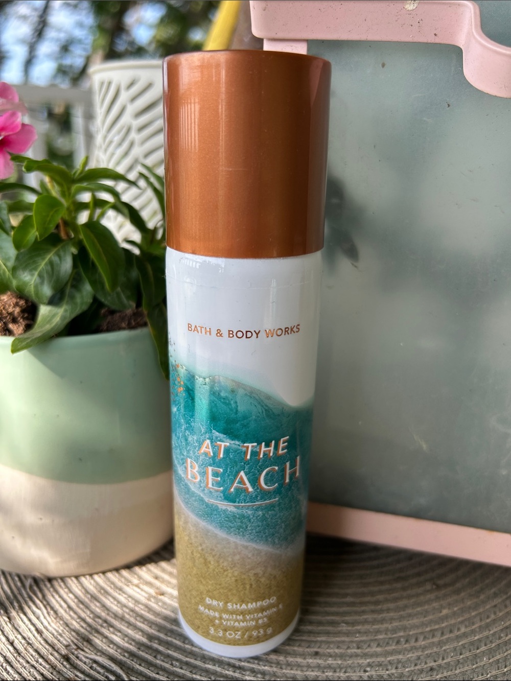 Bath & Body Works At The Beach Dry Shampoo
3.3 oz NEW